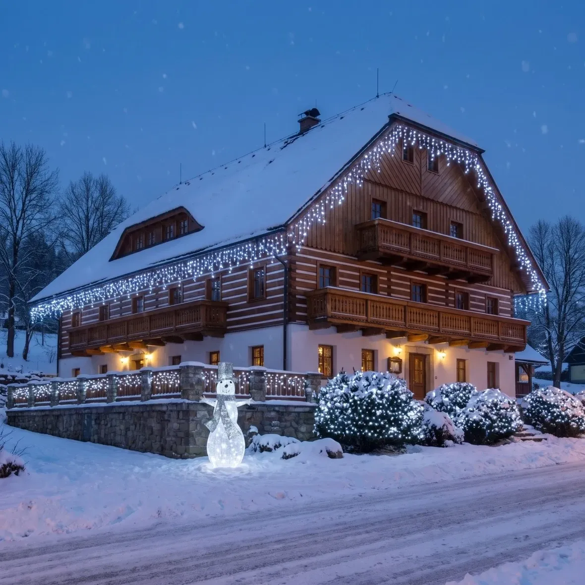 Vánoční sada Ledová fasáda pro hotely, horský hotel v Krkonoších