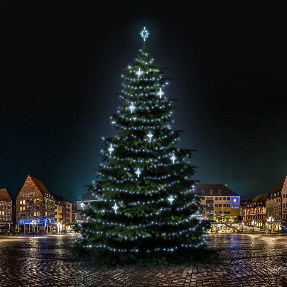 Kit d'éclairage LED pour arbres de Noël 21-23 m de haut, blanc glacier avec décors DZ113S4