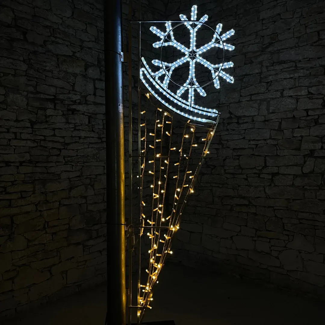 Motif lumineux LED, drapeau avec flocon de neige, 0,6x2 m