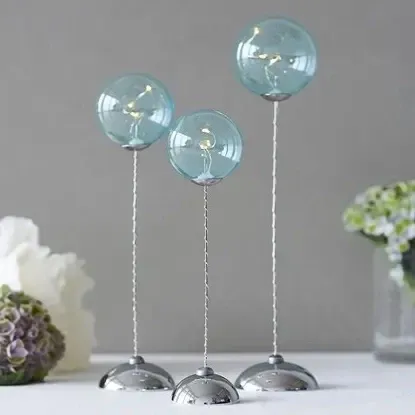 Télécharger Trio de boules lumineuses, 18/21,5/25 cm, bleu