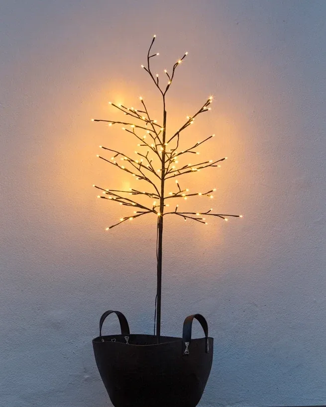 Téléchargé Arbre à lumière LED Noah, 150 cm
