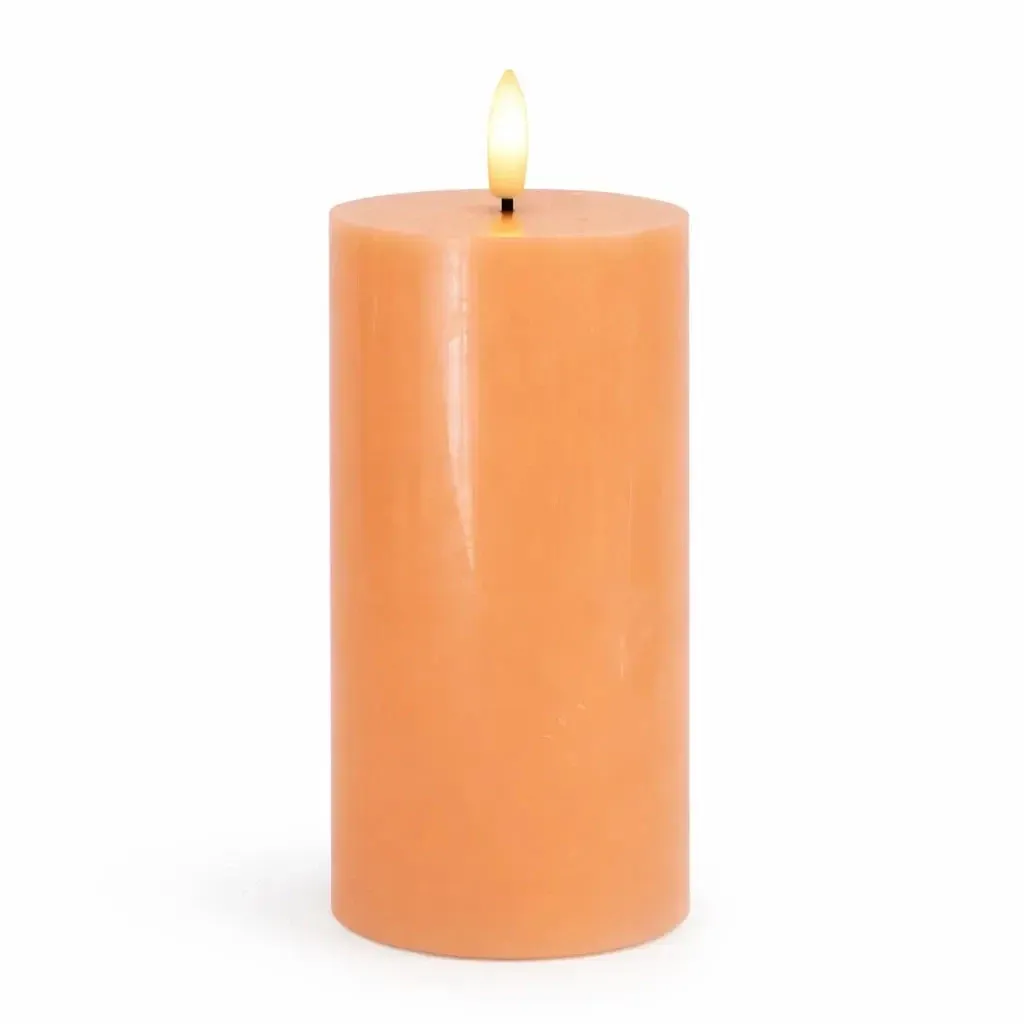 Bougie LED à piles, cire Sille, Ø 7,5 × 15 cm, pêche, 2× AA