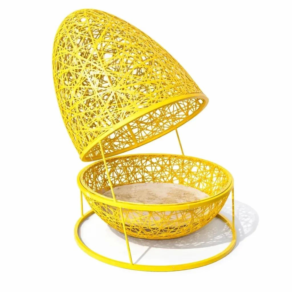 Décoration de Pâques 3D œuf ouvert jaune 150 cm, fibre de verre et aluminium - utilisé