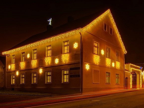 Easy Fix 2D LED flood light VI., Ø 60 cm, blanc chaud, suspendu, aluminium, IP67