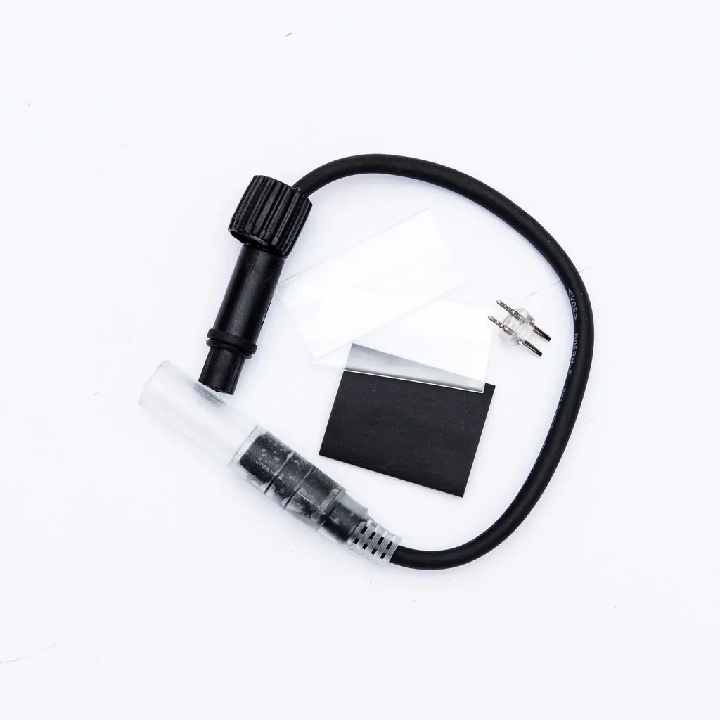 Connexion entre le tuyau LED et Easy Fix 0,25 m, noir, femelle IP44